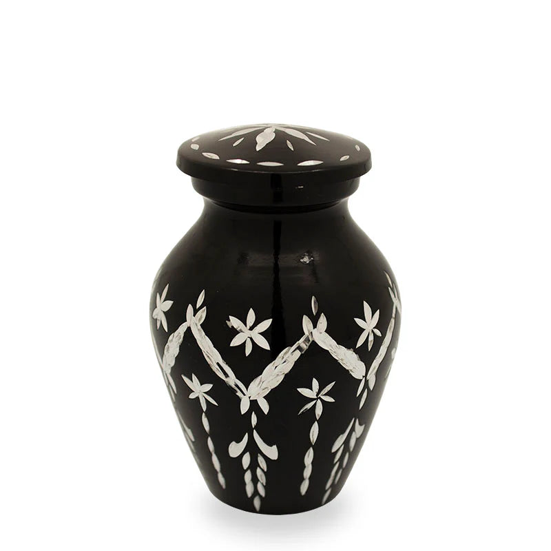 Garland Drop - Black Keepsake