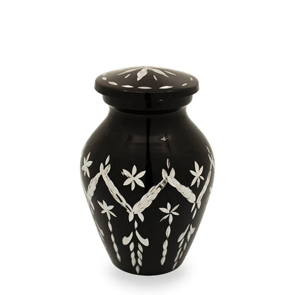 Garland Drop - Black Keepsake