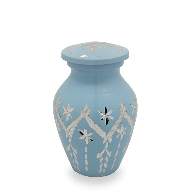 Garland Drop - Blue Keepsake