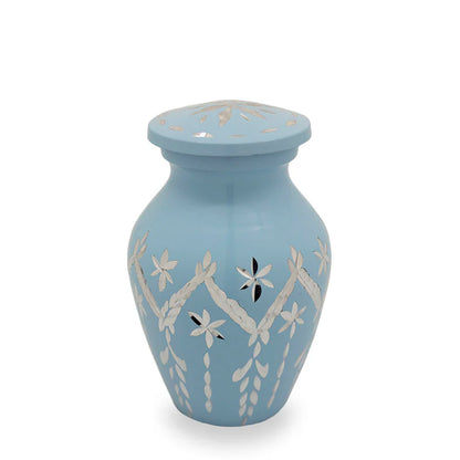 Garland Drop - Blue Keepsake